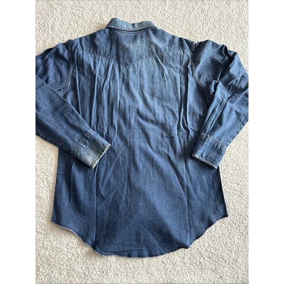 Vintage Wrangler Pearl Snap Button Down. Made In America, 17-35Neck XLong Tails - Picture 6 of 8